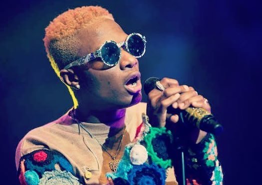 ‘Shame On You’ – Wizkid Replies Buhari’s Aide Wizki167