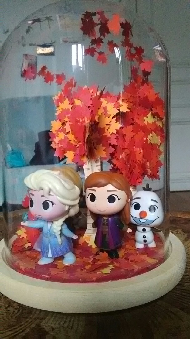 Diorama Frozen 2 et La Petite Sirène  15785611