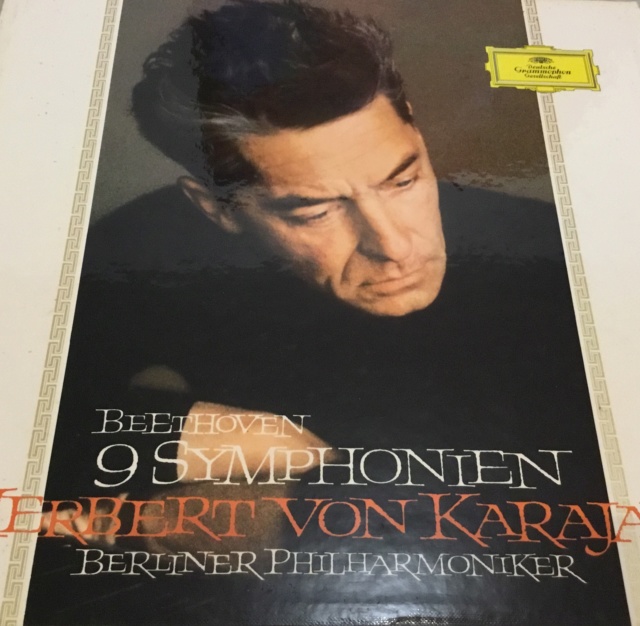 La enésima reedición en vinilo de las Sinfonías de Beethoven dirigidas por Karajan (63) 66050610
