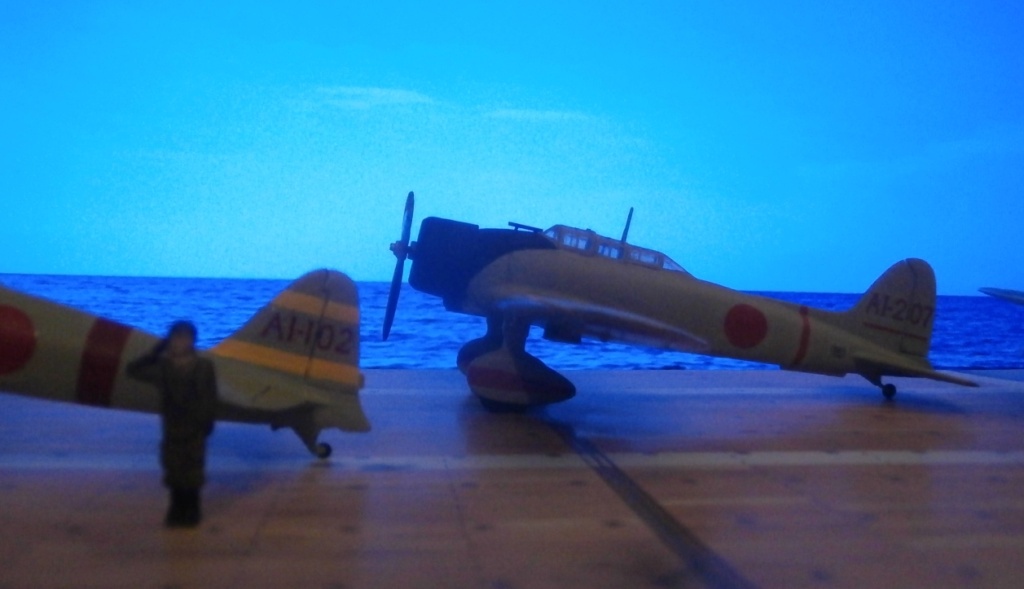 Aichi D3A1 "Val", Nakajima B5N2 "Kate" i Mitsubishi A6M2 "Zero", nosač aviona Akagi, 04.06.1942. Midway A0110