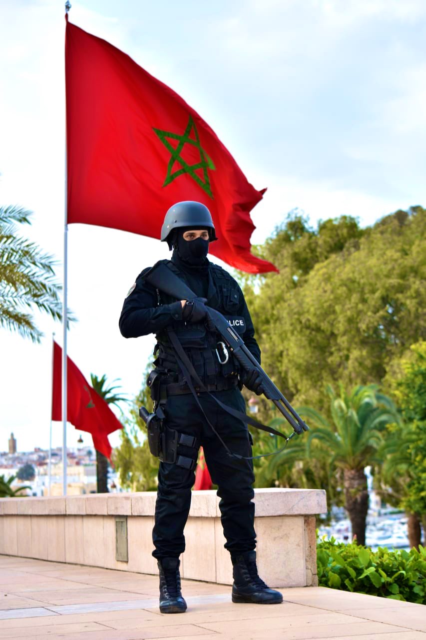 Moroccan Special Forces/Forces spéciales marocaines  :Videos et Photos : BCIJ, Gendarmerie Royale ,  - Page 16 Exv2v010