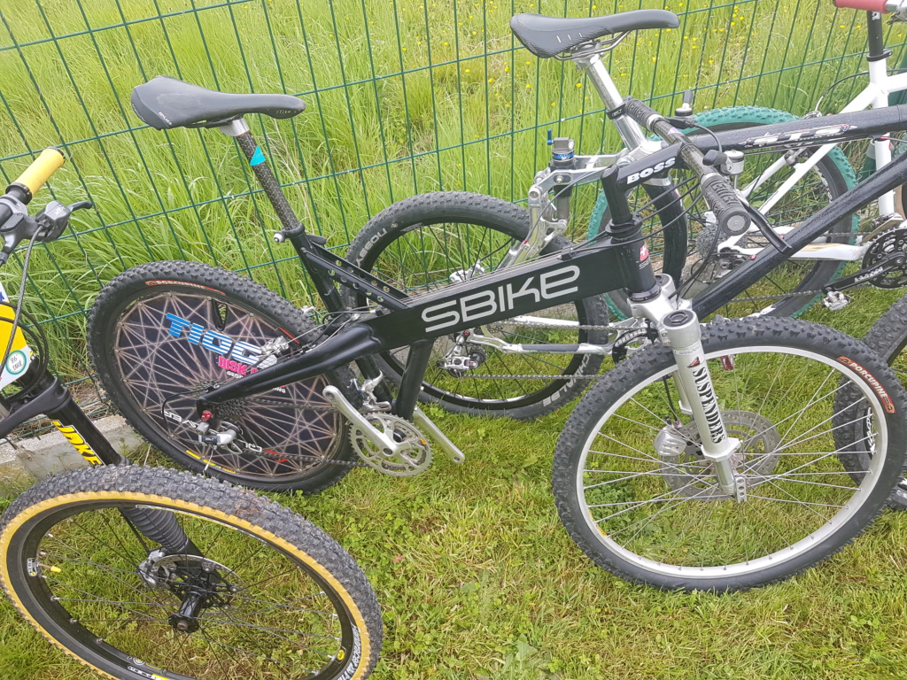 4 eime randoldschool VTT à Evreux (Quelques photos et une vidéo ) 20190540