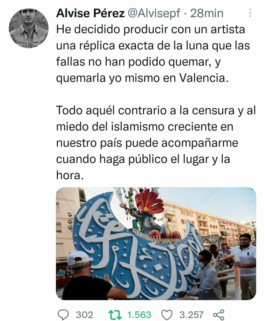 Una falla de Valencia libra del fuego una mezquita y una media luna para no ofender a los musulmanes 24119910