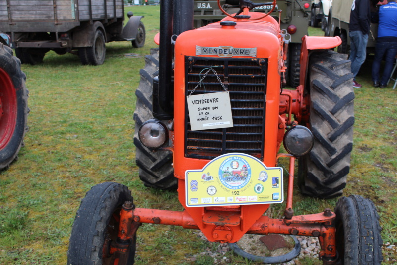 Tracteurs agricoles anciens  - Page 2 Img_0242