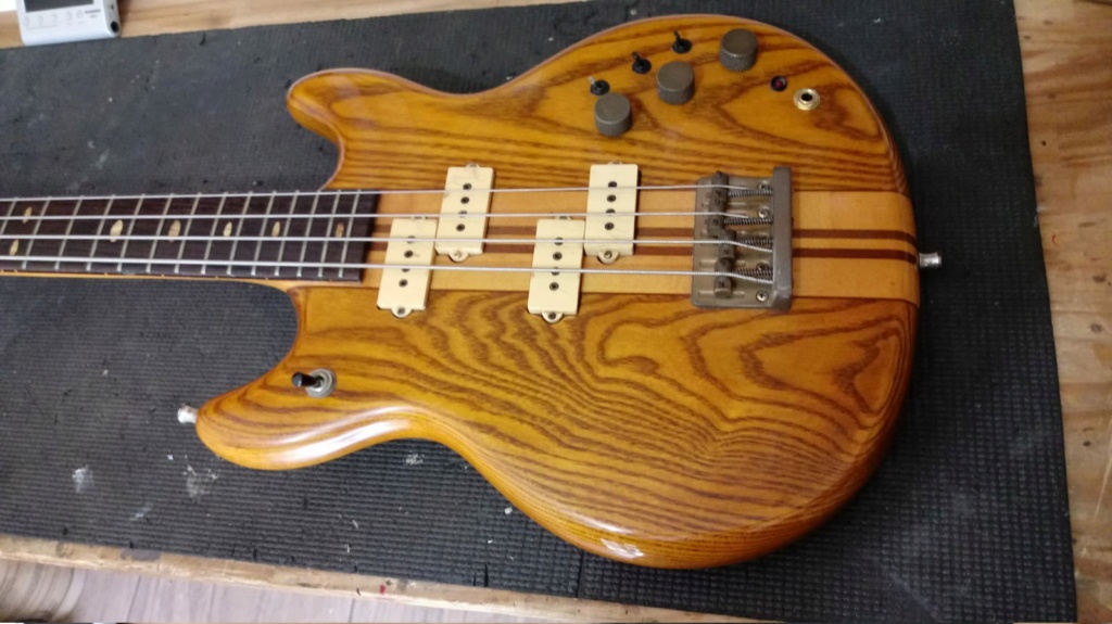 Clube Japanese Basses from the '80s - Página 5 502eb410