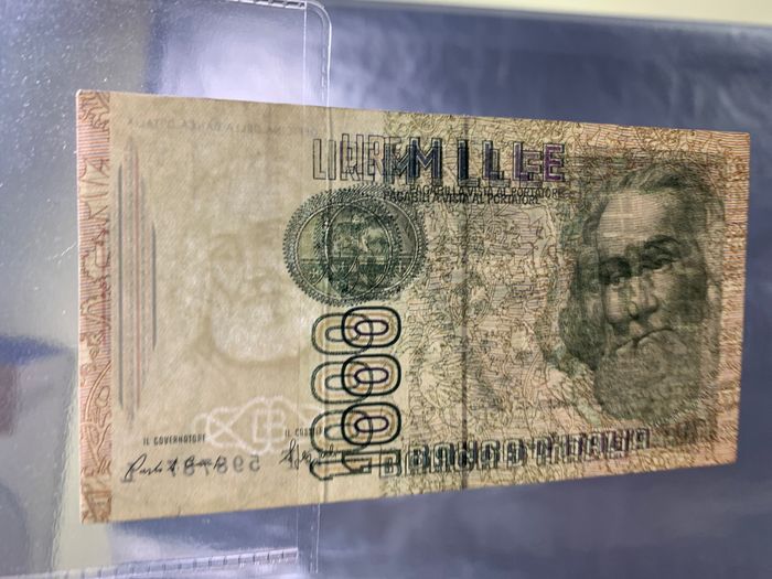 NO DEJES QUE TE CUELEN ESTOS BILLETES Metall12