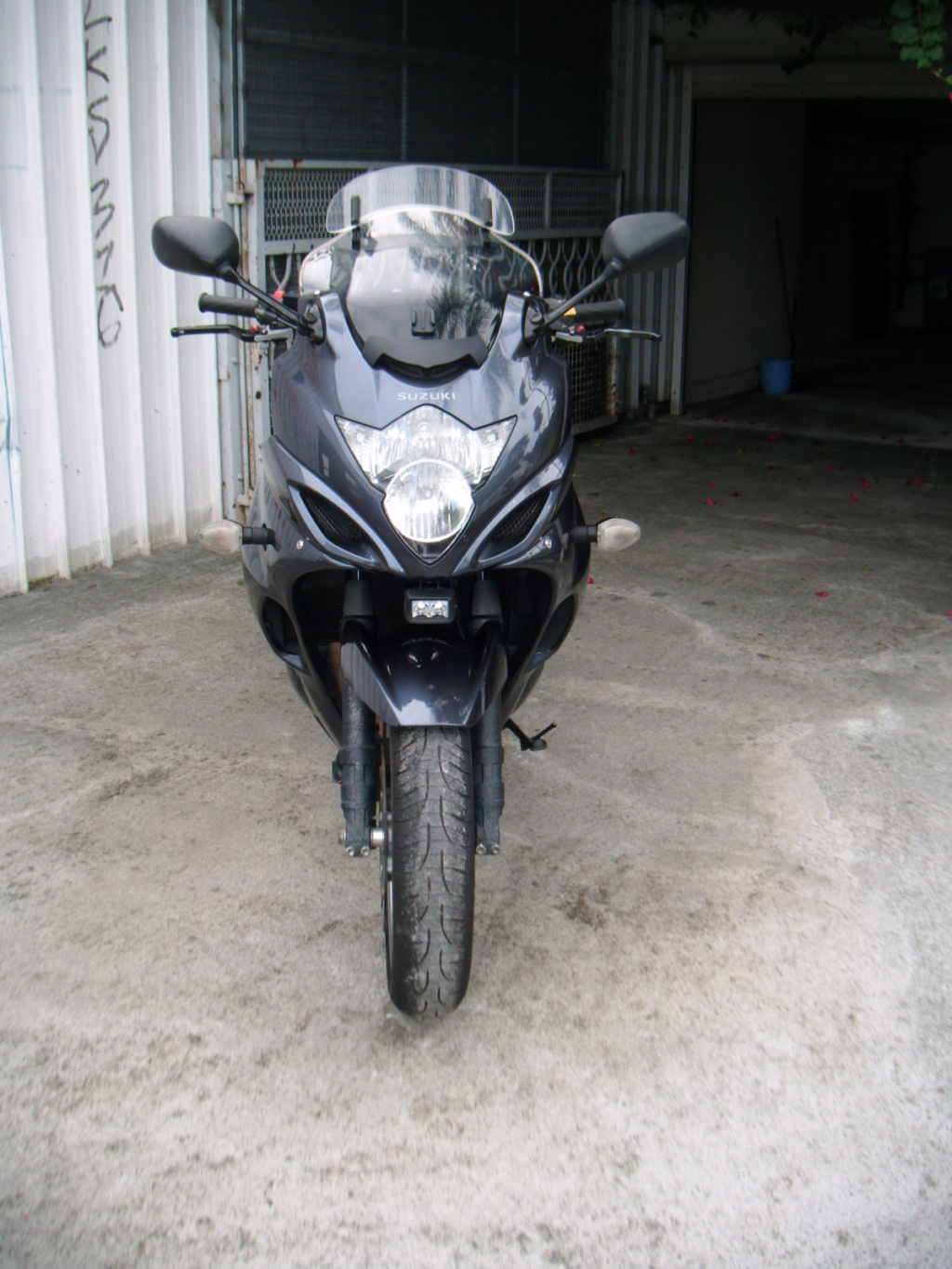 vends SUZUAKI GSXF 1250 F Dscf2113