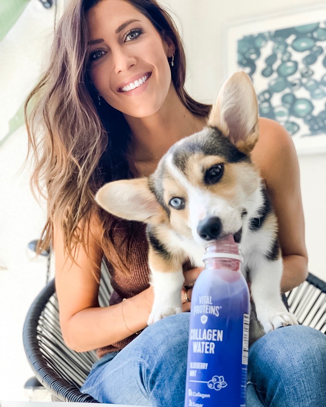 corgisofinstagram - Bachelorette 14 - Becca Kufrin - Garrett Yrigoyen - FAN Forum - #4 - Page 25 Bkoof_10