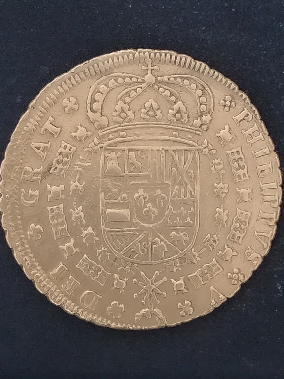 8 ESCUDOS FELIPE V SEVILLA 1701 de la COLECCIÓN de 8 escudos de 1701 a 1822 Img20214