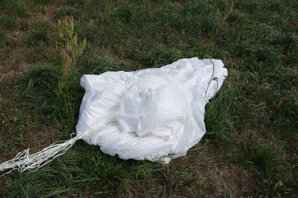 Parachute(Bis) Dsc01412
