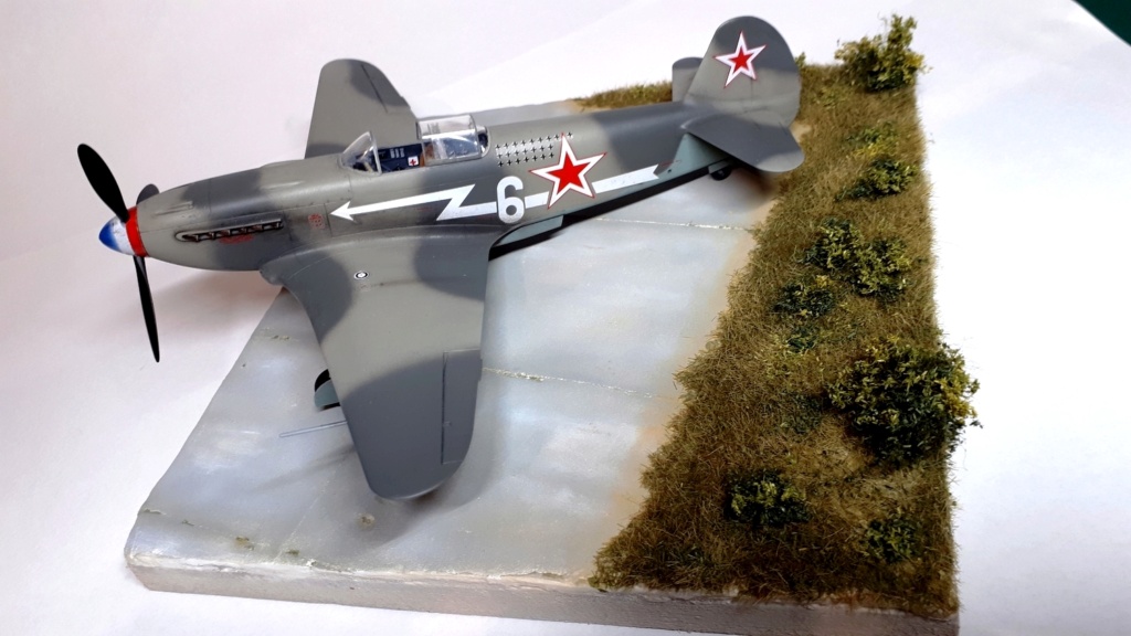 Yak 3 Zvezda 1/48 Dioram12