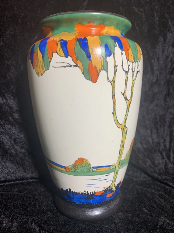 Help identifying a Crown Ducal Vase Pattern - Tree with colourful leaves 7472e210