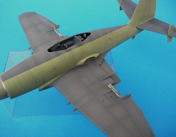 Westland Wyvern 1/48 [Trumpeter] - Page 3 Wyvern11