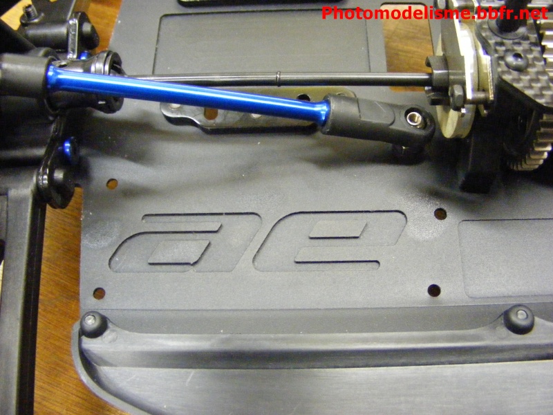 Prsentation du nouveau Team Associated RC8 de Davy . Waterm24