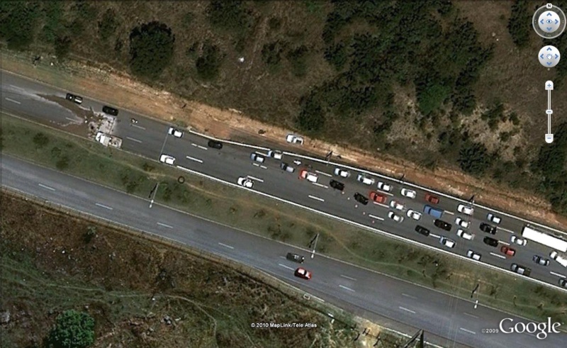 Les accidents de la route sous l'oeil de Google Earth - Page 6 Brasil10