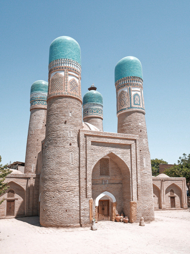 Ouzbékistan  18073110