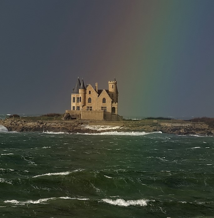 Arc en ciel sur le château "Turpault" Dsc_6356