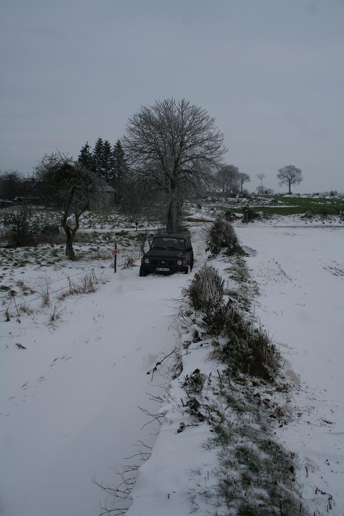 Sortie dans la neige !!! Tanka210