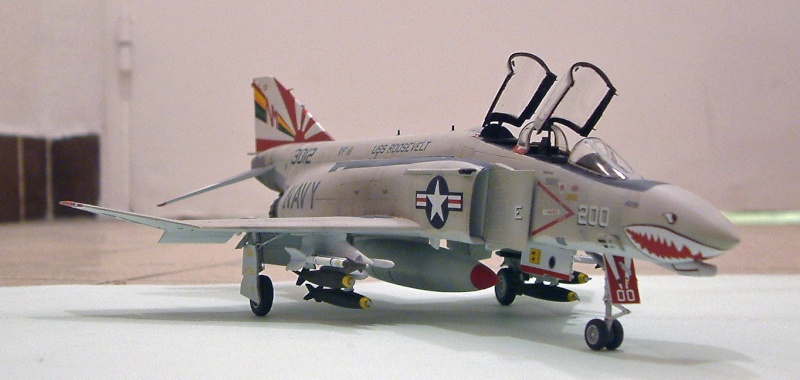 F4B VF111 Sundowners Hasegawa 01610