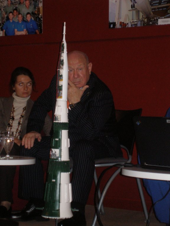 Histoire de la fusée Leonov10