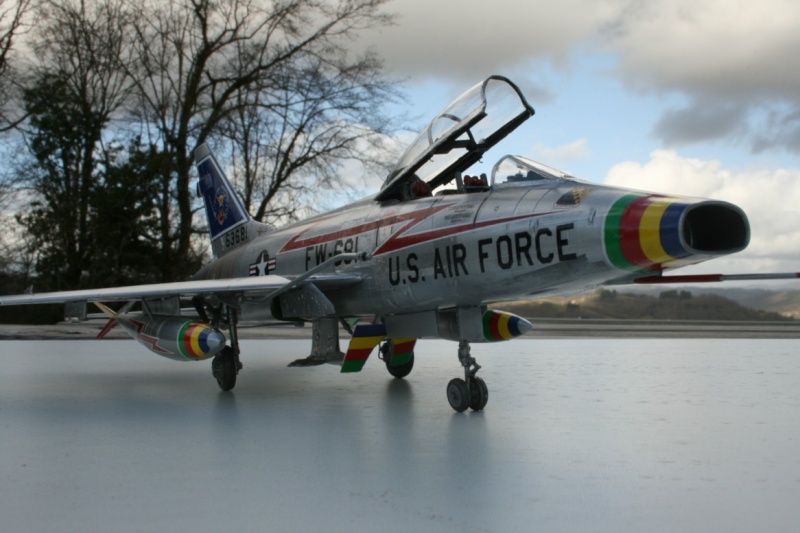 - F-100F - Super-Sabre Img_5017