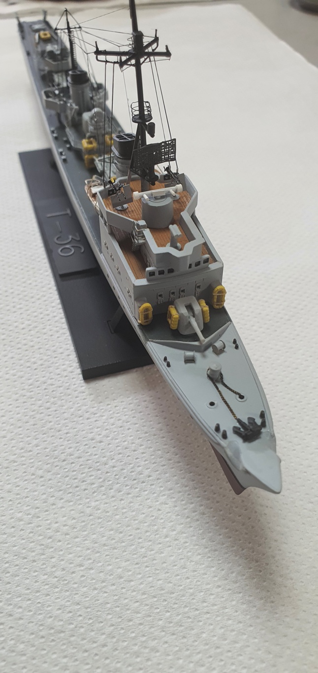 Torpilleur Classe 1939 T 23  (terminé) & Contre torpilleur classe 1936A  Z31 / D 601 MARCEAU Réf 81011 & 85009 - Page 2 20220613