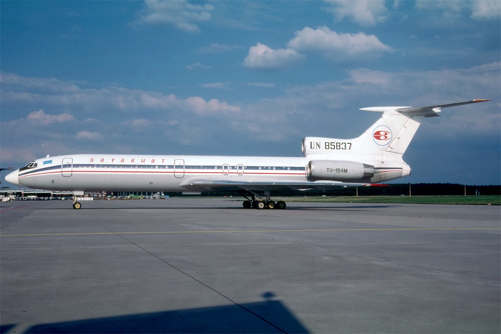 TU-154 in FRA - Page 3 Tu154_45