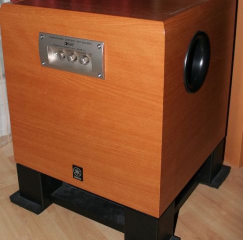 Yamaha YST SW320 subwoofer SOLD