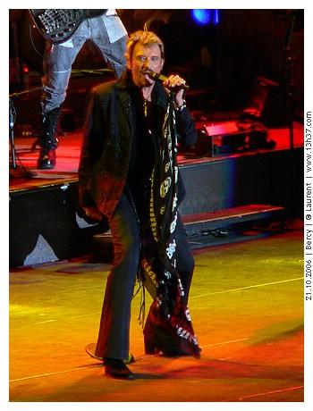 Johnny Hallyday photos - Page 2 Photo-11