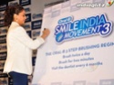 Madhuri Launches Oral B Smile India Movement Mur06013