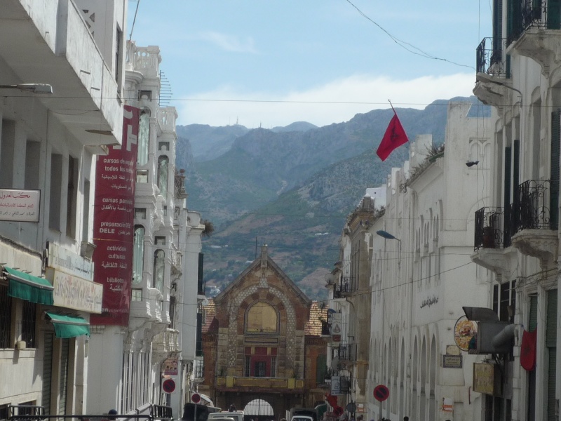 رحلتى الى المغرب(( طنجة ومكناس وفاس)) P1040512