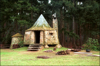 Gamekeeper's Hut Hagrid10