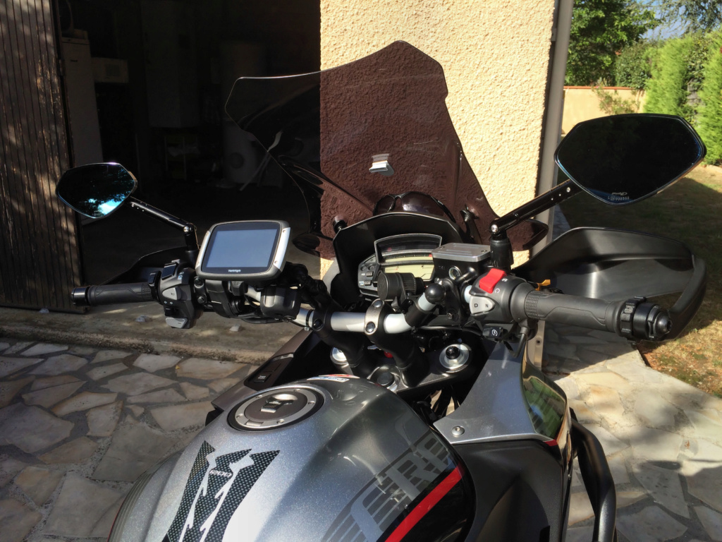 Le nouveau TomTom Rider 550 est dispo Img_2210