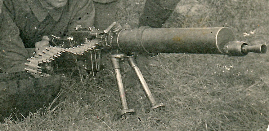 La mitrailleuse MG 08/15 et ses accessoires  Bip_313