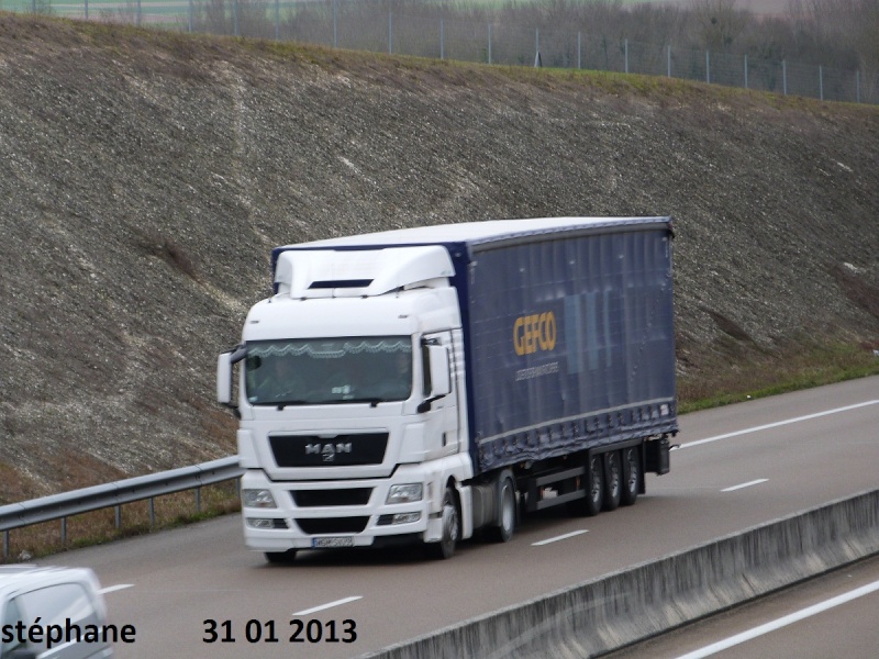 Gefco (Colombes) (92) (groupe CMA CGM et Ceva Logistics) - Page 12 P1060023