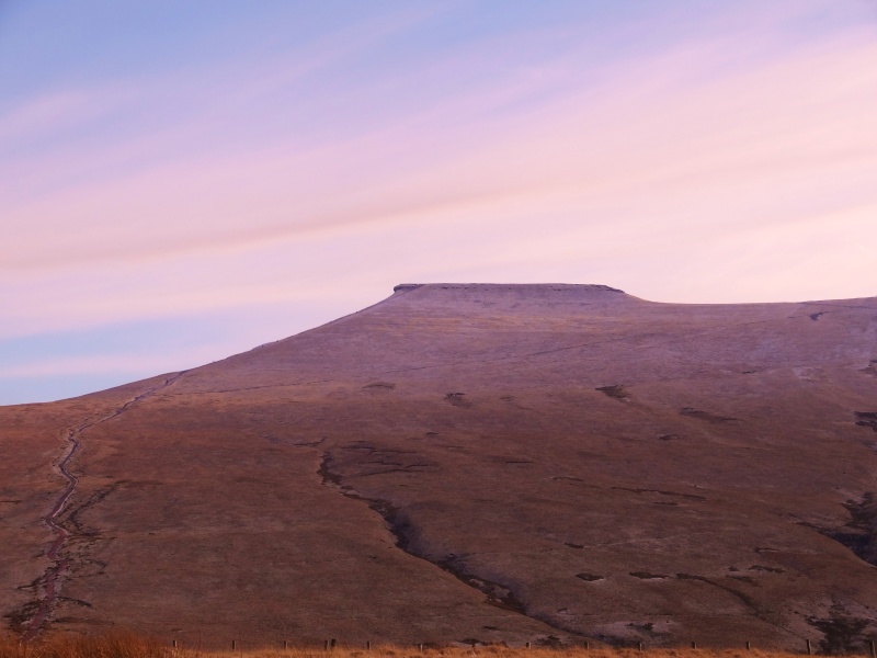 a sunday morning walk on the beautiful brecon beacons Fan_0116