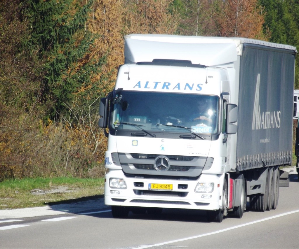 Altrans (Hambach, 57) (groupement Tred Union) - Page 3 Camion52
