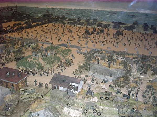 Magnifiques dioramas du D. Day. 117