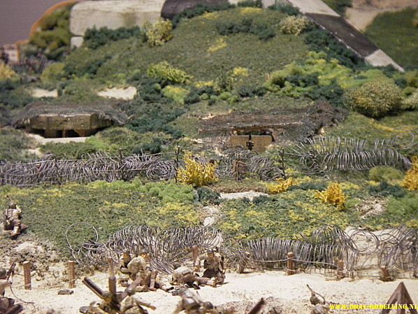 Magnifiques dioramas du D. Day. Dday-111