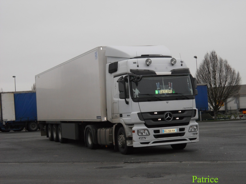 Mercedes Actros MP 1,2 et 3 - Page 4 005_co20