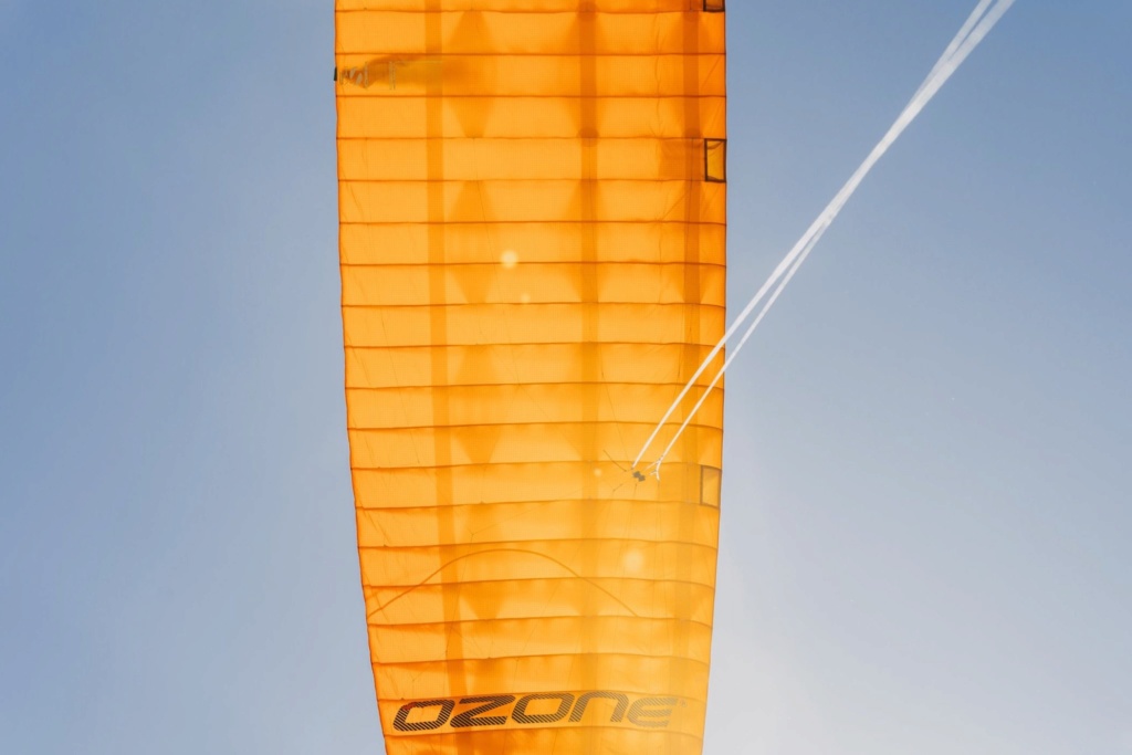 Nouveau kite de Race Ozone R1V4 10448210