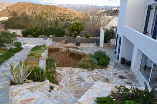 Notre Maison à Naxos  - Page 4 Dsc_0011