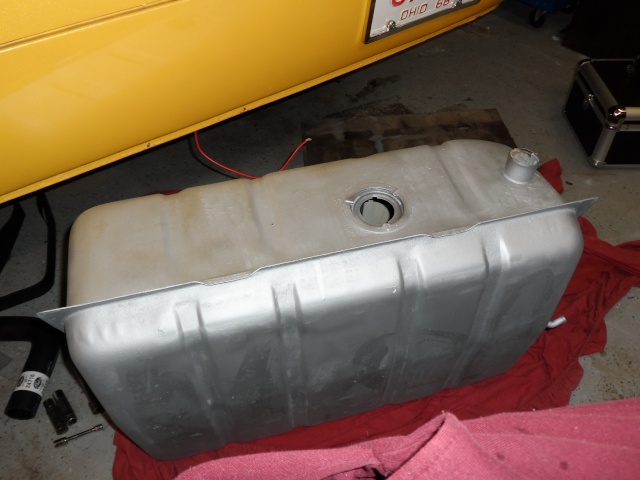 do it yourself gas tank liner - Page 2 00112