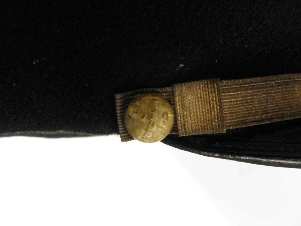 kepi 301 regiment d artillerie ? P1011448