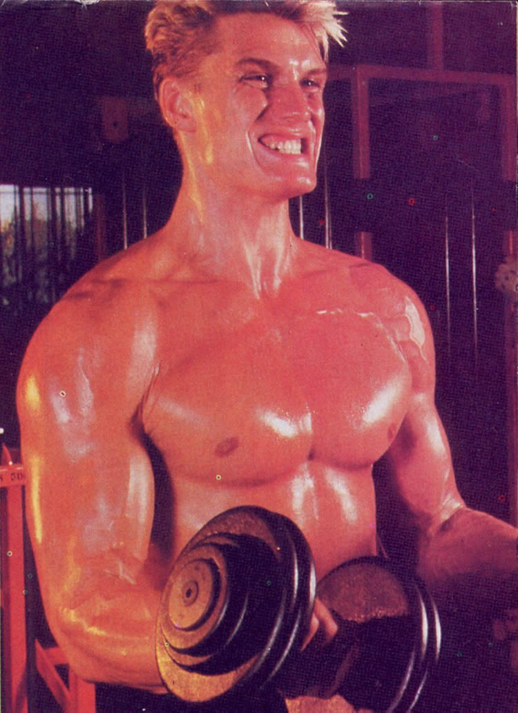 DOLPH LUNDGREN - Page 34 Dolph310