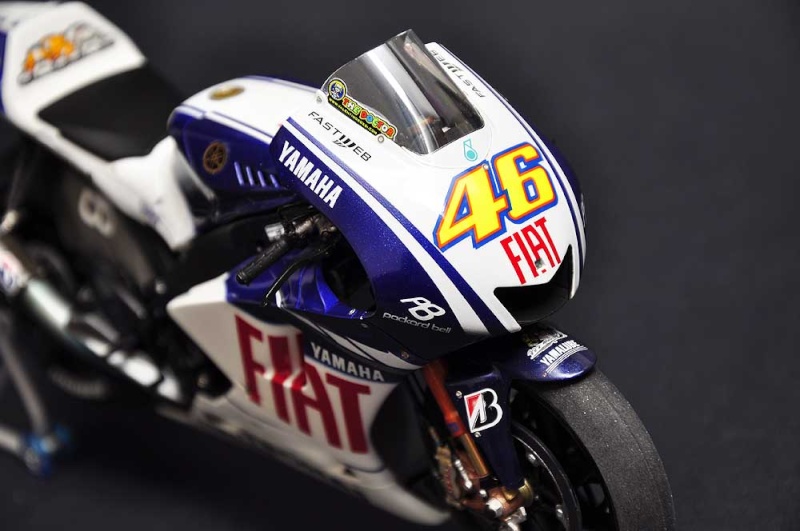 Yamaha YZR-M1 09 de Tamiya 1/12 310