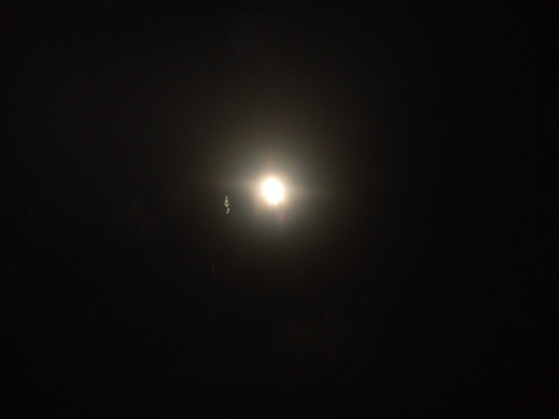 2013: le 21/01photo de la lune avec apparition laiteuse - carpentras (vaucluse) Photo_10