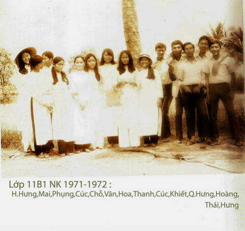 Hình ảnh kỷ niệm xưa-Lớp 12 B1-Niên Khóa 1972-1973 Nhung711