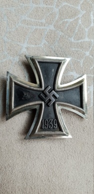 3 croix de fer + Badge assaut  20190542