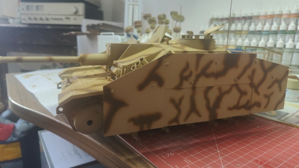Stug III - 1/16 Heller - Camouflage Normandie Img-2016